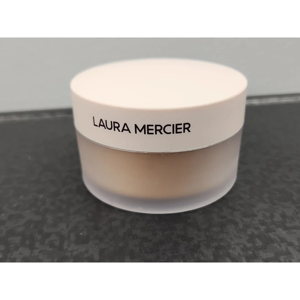 Laura Mercier Translucent Loose Setting Powder Ultra-Blur Translucent Honey .7oz